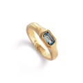 Groovy, Sygnet Sparks London Blue, gold.jpg