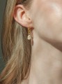 GROOVY, Kolekcja Bloom, Kolczyk Bloom Rose Quartz.jpg